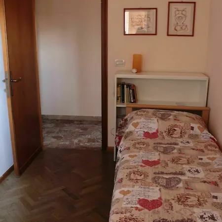 Ampio App. Per Famiglie E Gruppi Apartment